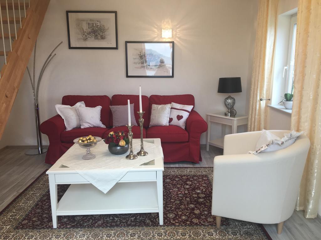 Ferienwohnung Rosenlounge Rosenfeld Exterior foto